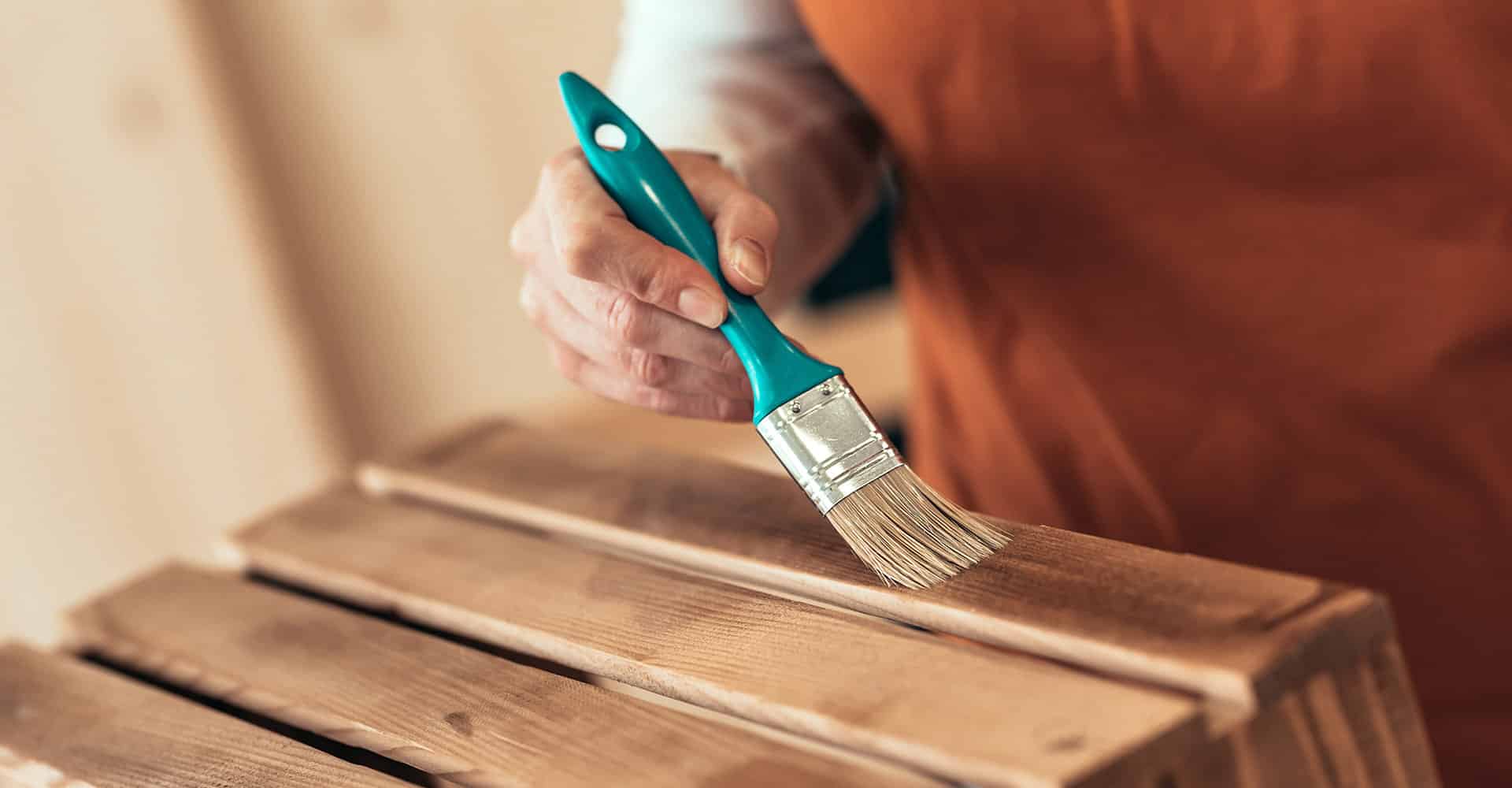 mejor barniz para madera